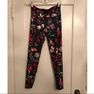 Old Navy High Rise Active Leggings